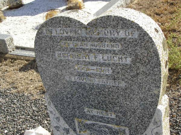 Herbert F. LUCHT,  | husband father,  | 1901 - 1941;  | Meringandan cemetery, Rosalie Shire  | 