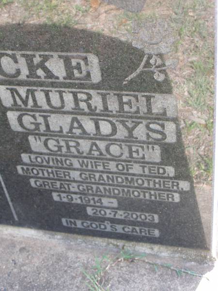 Theodore Walter (Ted) STUHMCKE,  | hsuband of Grace,  | father grandfather great-grandfather,  | 11-7-1913 - 3-7-2000;  | Muriel Gladys (Grace) STUHMCKE,  | wife of Ted,  | mother grandmother great-grandmother,  | 1-9-1914 - 20-7-2003;  | Minden Baptist, Esk Shire  | 