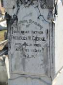 
Frederich W GIERKE
21 Aug 1926, aged 83
Minden Zion Lutheran Church Cemetery
