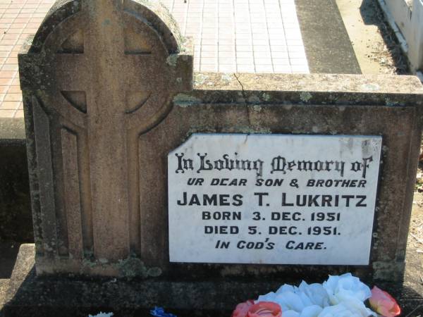 James T LUKRITZ  | b: 3 Dec 1951, b: 5 Dec 1951  | Minden Zion Lutheran Church Cemetery  | 