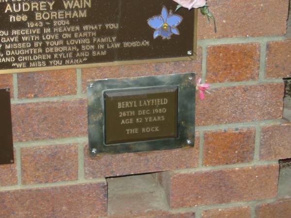 Beryl LAYFIELD,  | died 26 Dec 1980 aged 82 years;  | Mooloolah cemetery, City of Caloundra  |   | 