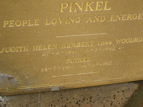 Judith (Judi) Helen HERBERT (nee WOODROW),  | 27-9-1941 - 16-3-1992;  | Pinkel,  | 14-7-1988 - 16-3-1992;  | Mooloolah cemetery, City of Caloundra  |   | 
