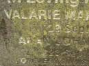 Valarie Mary BARRATT, died 29 Sept 2000; Alan John BARRATT, died 23 Sept 2000; mum & dad of Seeta, Leah & Mark, Alan; Mooloolah cemetery, City of Caloundra 