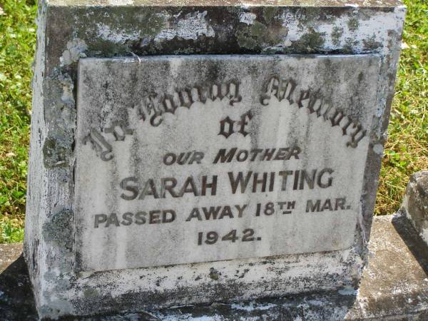 Sarah WHITING,  | mother,  | died 18 Mar 1942;  | Moore-Linville general cemetery, Esk Shire  | 