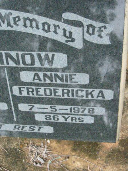 William August ZAHNOW,  | died 30-9-1952 aged 81 years;  | Annie Fredericka ZAHNOW,  | died 7-5-1978 aged 86 years;  | Mt Mort Cemetery, Ipswich  |   | 