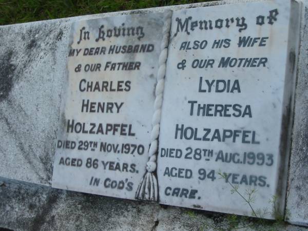 Charles Henry HOLZAPFEL  | 29 Nov 1970, aged 86  | Lydia Theresa HOLZAPFEL  | 28 Aug 1993, aged 94  | Mt Cotton / Gramzow / Cornubia / Carbrook Lutheran Cemetery, Logan City  |   | 