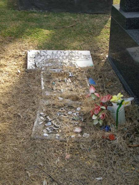 Kelly?,  | mother;  | Mudgeeraba cemetery, City of Gold Coast  | 