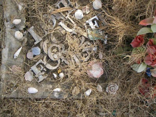 Kelly?,  | mother;  | Mudgeeraba cemetery, City of Gold Coast  | 