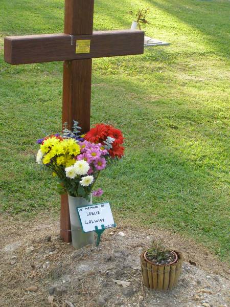 Leslie GALWAY,  | 1945 - 2007,  | husband father poppy;  | Mudgeeraba cemetery, City of Gold Coast  | 