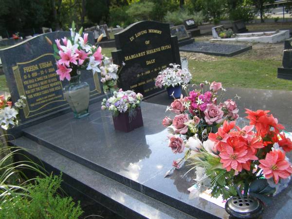 Freda VELLA,  | 10-6-1939 - 30-6-2004,  | husband Charlie;  | Mudgeeraba cemetery, City of Gold Coast  | 