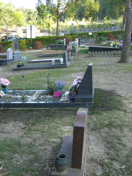 Mudgeeraba cemetery, City of Gold Coast  | 