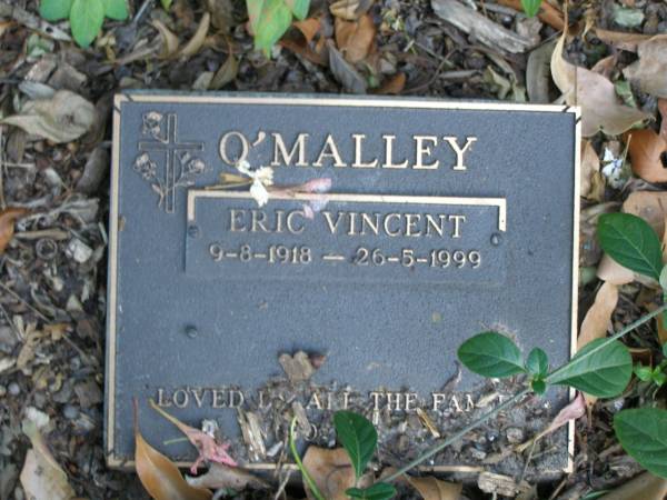 Eric Vincent O'MALLEY,  | 9-8-1918 - 26-5-1999;  | Mudgeeraba cemetery, City of Gold Coast  | 