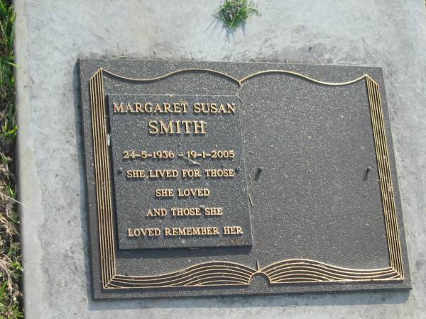 Margaret Susan SMITH,  | 24-5-1936 - 19-1-2005;  | Mudgeeraba cemetery, City of Gold Coast  | 