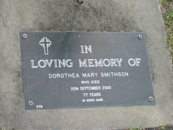 Dorothea May SMITHSON,  | died 20 Sept 2000 aged 77 years;  | Mudgeeraba cemetery, City of Gold Coast  | 