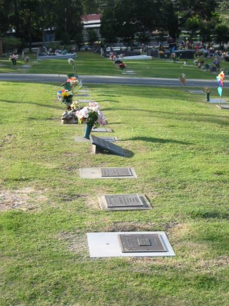 Mudgeeraba cemetery, City of Gold Coast  | 