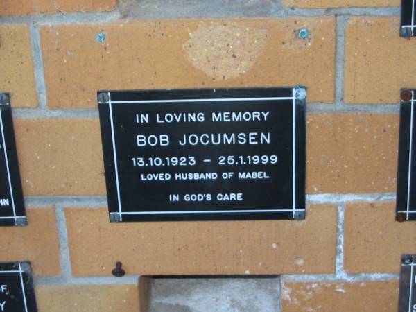 Bob JOCUMSEN,  | 13-10-1923 - 25-1-1999,  | husband of Mabel;  | Mudgeeraba cemetery, City of Gold Coast  | 
