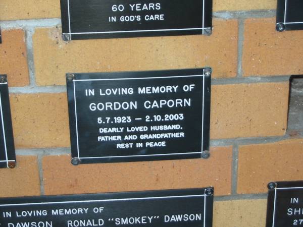 Gordon CAPORN,  | 5-7-1923 - 2-10-2003,  | husband father grandfather;  | Mudgeeraba cemetery, City of Gold Coast  | 