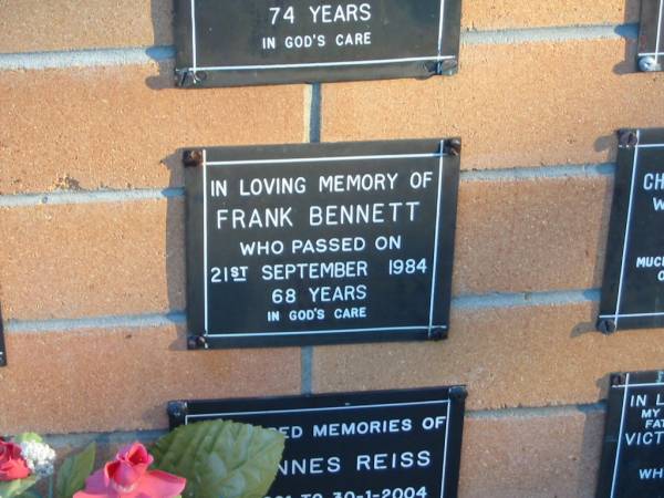 Frank BENNETT,  | died 21 Sept 1984 aged 68 years;  | Mudgeeraba cemetery, City of Gold Coast  | 