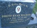 
Brett Evan WALKER,
2-8-1985 - 24-12-1997;
Mudgeeraba cemetery, City of Gold Coast
