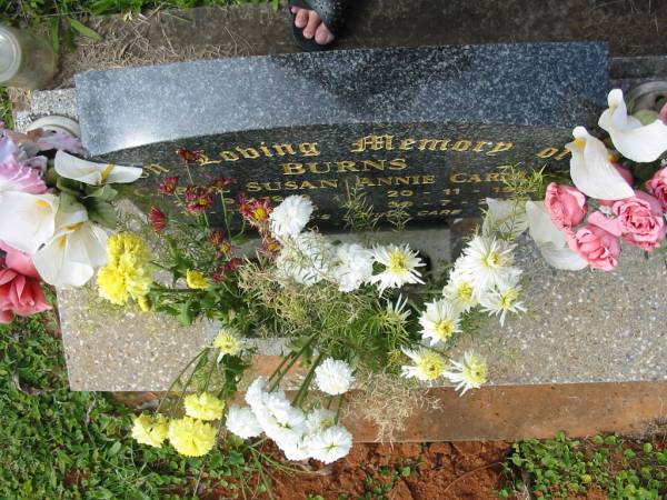 Carol Susan BURNS,  | 22-9-1949 - 16-11-1995;  | Annie Caroline BURNS,  | 20-11-1915 - 30-7-2009;  | Murwillumbah Catholic Cemetery, New South Wales  | 