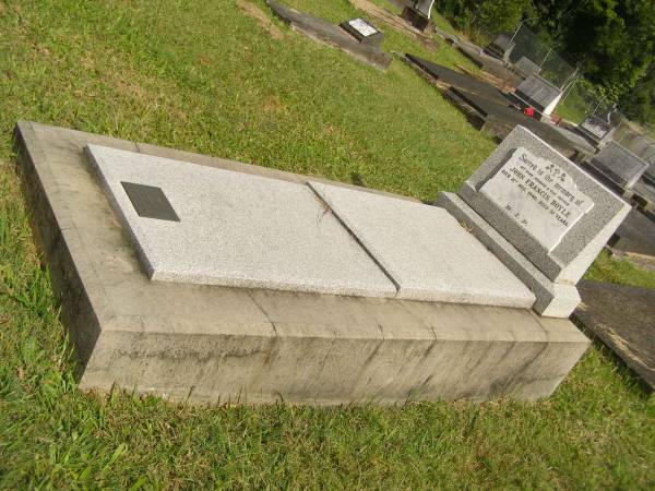 John Francis BOYLE,  | husband father,  | died 21 Aug 1940 aged 32 years;  |  Bridie ,  | wife,  | buried Mullumbimby Cemetery;  | Murwillumbah Catholic Cemetery, New South Wales  | 