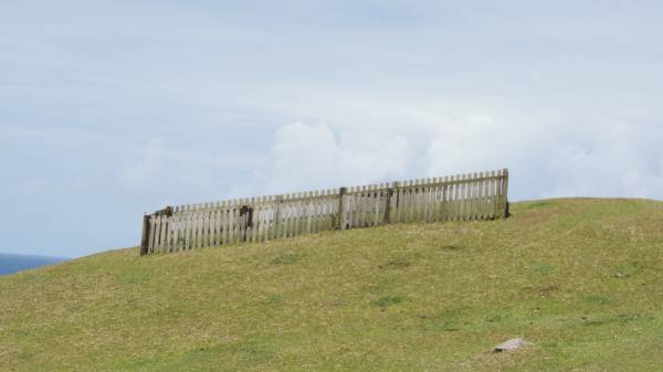 Norfolk Island - Phillipsburgh burial ground (Cascade)  |   | 