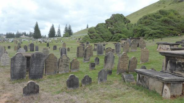 Jean BORGIN  | dau of William BORGIN  | d: 17 Mar 1838, aged 12 mo  |   | Ja NEAL  | d: 4 Feb 1832, aged 32  |   | Thomas YORK  | d: 17 Jan 1834, aged 22  |   | John MacAuliffe  | d: 20 Dec 1831, aged 25  |   | Will HUSSEY  | d: 25 Mar 1831  |   | Robert FAIR  | 5 Aug 1829, aged 27  |   | Norfolk Island Cemetery  | 