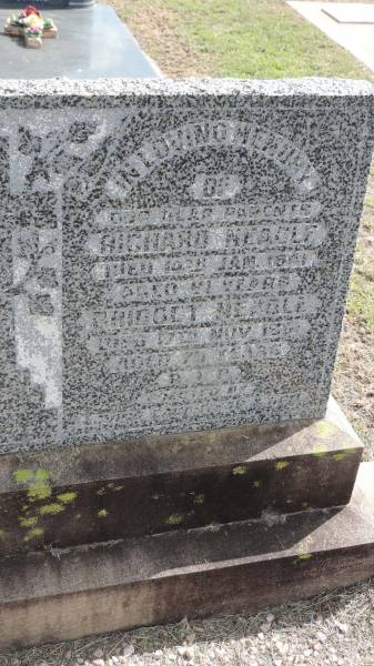 Richard NEAGLE  | d: 14 Jan 1941 aged 81?  |   | Brigget NEAGLE  | d 17 Nov 1951  | aged 79  |   | Peak Downs Memorial Cemetery / Capella Cemetery  | 
