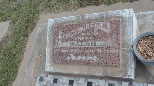 William Stephen WALSH  | d: 11 Jul 1983 aged 91  |   | Peak Downs Memorial Cemetery / Capella Cemetery  | 