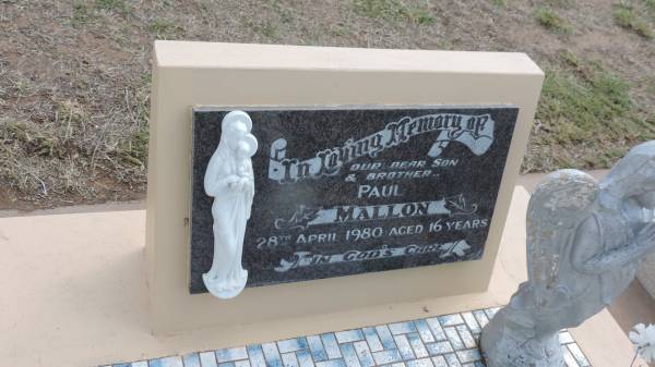 Paul MALLON  | d: 28 Apr 1980 aged 16  |   | Peak Downs Memorial Cemetery / Capella Cemetery  | 