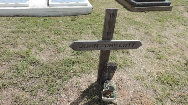 John PHILLOT  |   | 13  |   |   | Peak Downs Memorial Cemetery / Capella Cemetery  | 