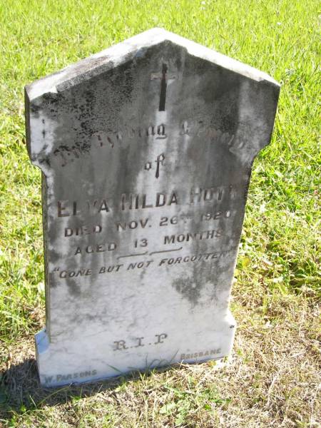 Elva Hilda HUTH,  | died 26 Nov 1920 aged 13 months;  | Pimpama Island cemetery, Gold Coast  | 