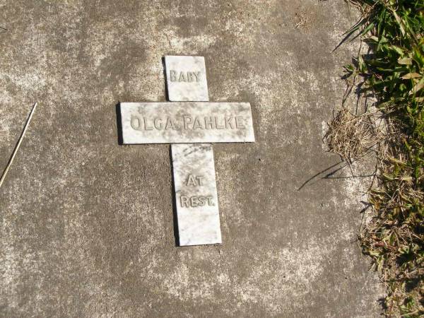 Olga PAHLKE,  | baby;  | Pimpama Island cemetery, Gold Coast  | 