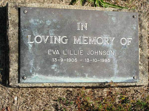 Eva Lillie JOHNSON,  | 13-9-1905 - 13-10-1995;  | Pimpama Island cemetery, Gold Coast  | 