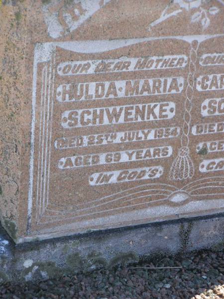 Hulda Maria SCHWENKE,  | mother,  | died 25 July 1954,  | aged 69 years;  | Carl Friedrich SCHWENKE,  | father,  | died 5 Aug 1950 aged 77 years;  | Pimpama Island cemetery, Gold Coast  | 