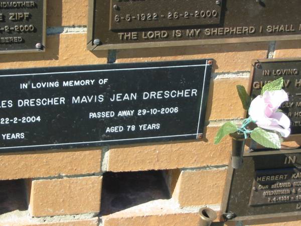 Herbert Charles DRESCHER,  | died 22-2-2004 aged 83 years;  | Mavis Jean DRESCHER,  | died 29-10-2006 aged 78 years;  | Pimpama Island cemetery, Gold Coast  | 