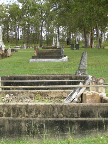 Pimpama Uniting cemetery, Gold Coast  | 