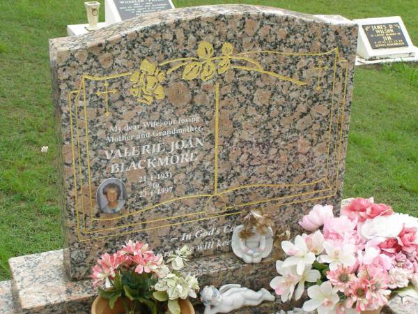 Valerie Joan BLACKMORE,  | wife mother grandmother,  | 21-1-1931 - 23-1-1997;  | Pimpama Uniting cemetery, Gold Coast  | 