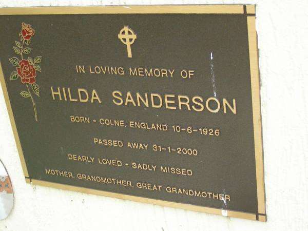 Hilda SANDERSON,  | born Colne England 10-6-1926,  | died 31-1-2000,  | mother grandmother great-grandmother;  | Pimpama Uniting cemetery, Gold Coast  | 