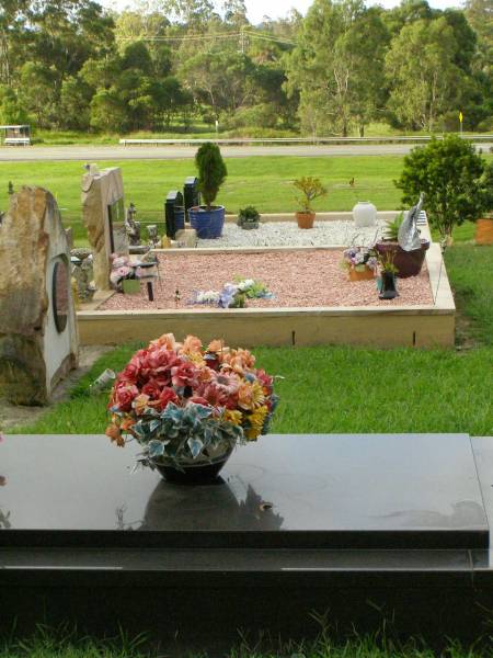 Pimpama Uniting cemetery, Gold Coast  | 