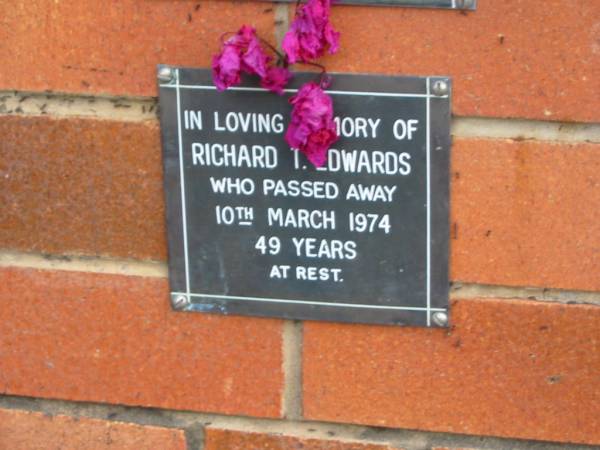 Richard T. EDWARDS,  | died 10 March 1974 aged 49 years;  | Pimpama Uniting cemetery, Gold Coast  | 