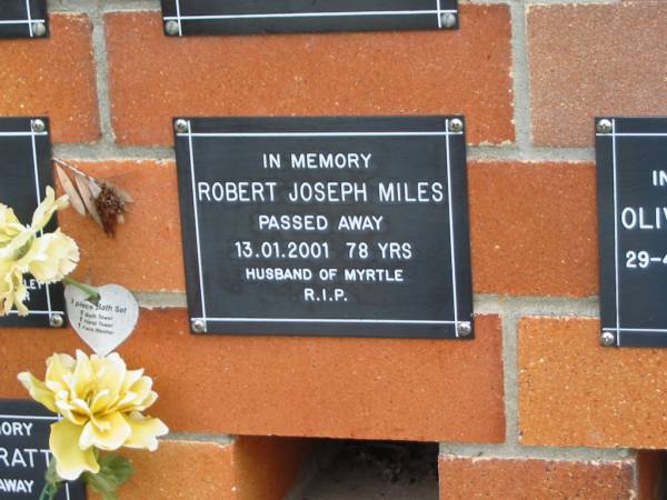 Robert Joseph MILES,  | died 13-01-2001 aged 78 years,  | husband of Myrtle;  | Pimpama Uniting cemetery, Gold Coast  | 