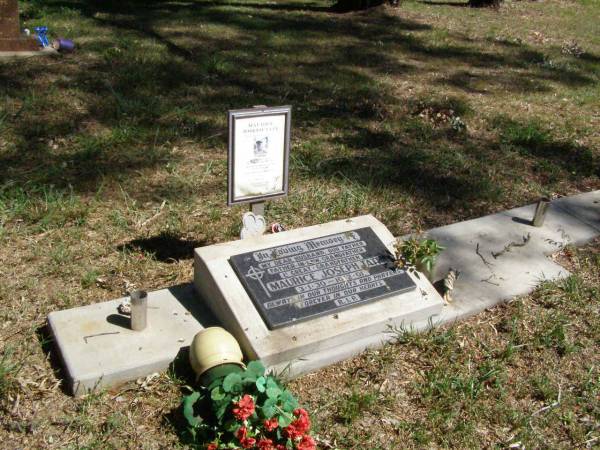 Maurice Joseph TATE,  | husband father father-in-law grandfather  | great-grandfather,  | 3-1-1930 - 10-12-2001;  | Pine Mountain Catholic (St Michael's) cemetery, Ipswich  | 