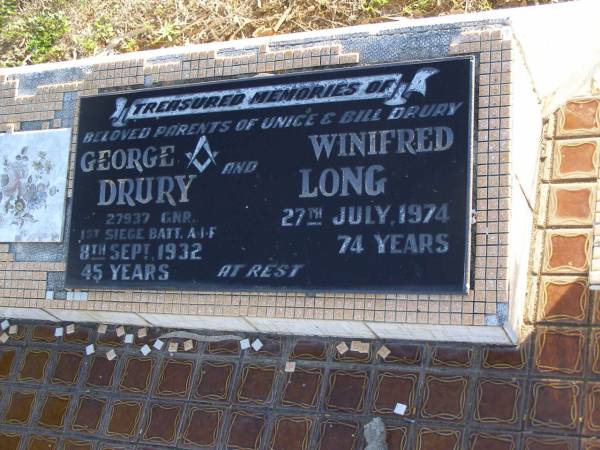 George DRURY,  | died 8 Sept 1932 aged 45 years;  | Winifred LONG,  | died 27 July 1974 aged 74 years,  | parents of Unice & Bill DRURY;  | Polson Cemetery, Hervey Bay  | 