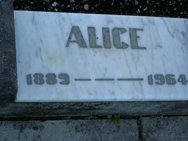 Benjamin BUTTERWORTH,  | 1888 - 1969;  | Alice BUTTERWORTH,  | 1889 - 1964;  | Polson Cemetery, Hervey Bay  |   | 