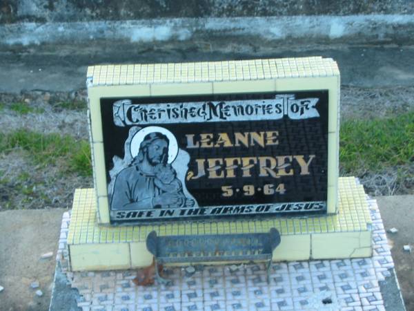 Leanne JEFFREY,  | died 5-9-64;  | Polson Cemetery, Hervey Bay  | 