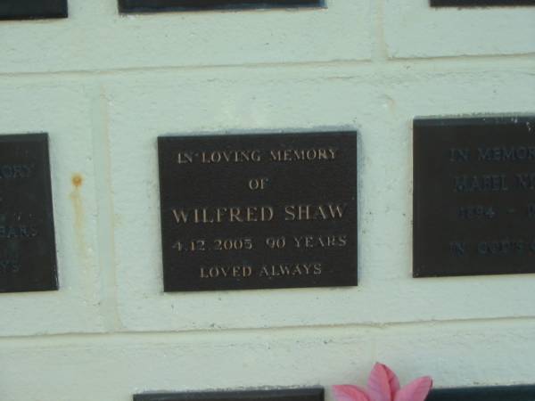 Wilfred SHAW,  | died 4-12-2005 aged 90 years;  | Polson Cemetery, Hervey Bay  | 