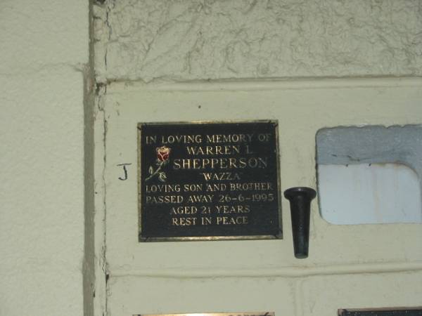 Warren (Wazza) L. SHEPPERSON,  | son brother,  | died 26-6-1995 aged 21 years;  | Polson Cemetery, Hervey Bay  | 