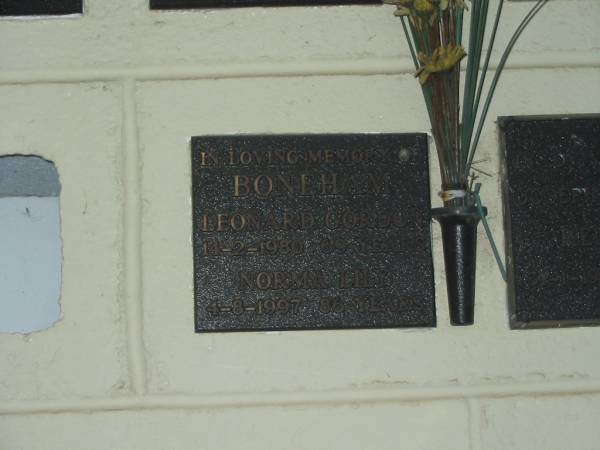 Leonard Gordon BONEHAM,  | died 14-2-1980 aged 69 years;  | Norma Lily,  | died 4-8-1997 aged 86 years;  | Polson Cemetery, Hervey Bay  | 