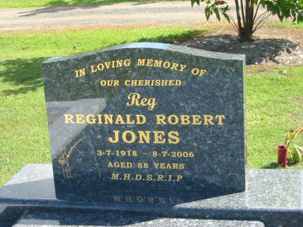 Reginald Robert (Reg) JONES,  | 3-7-1918 - 8-7-2006 aged 88 years;  | Polson Cemetery, Hervey Bay  | 